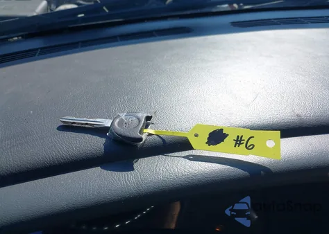 2004 Chevrolet Tahoe Z71 z USA, uszkodzony, nr VIN 1GNEK13Z04R232042